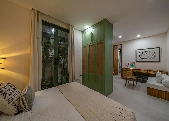 Boutique 4br With Private Pool & Balcony * Dalung (Bali)