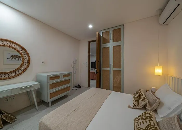 Boutique 4br With Private Pool & Balcony 别墅 Dalung (Bali)