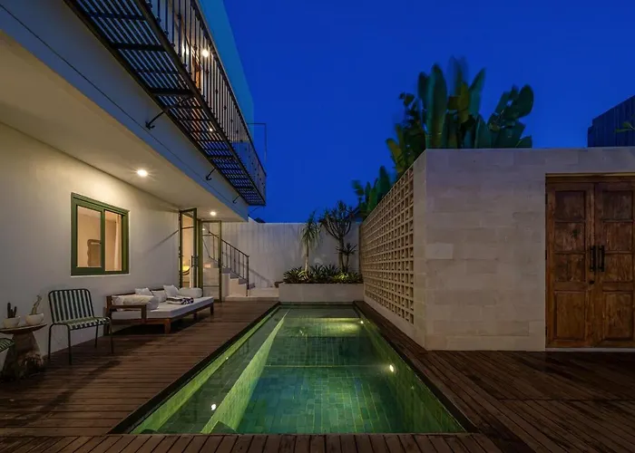 Boutique 4br With Private Pool & Balcony 别墅