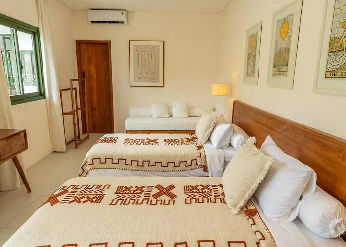 Boutique 4br With Private Pool & Balcony * Dalung (Bali)