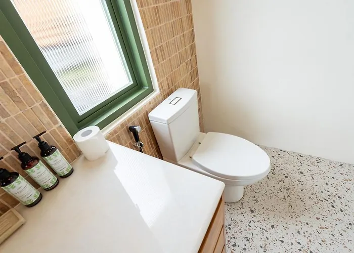 Boutique 4br With Private Pool & Balcony 别墅 *