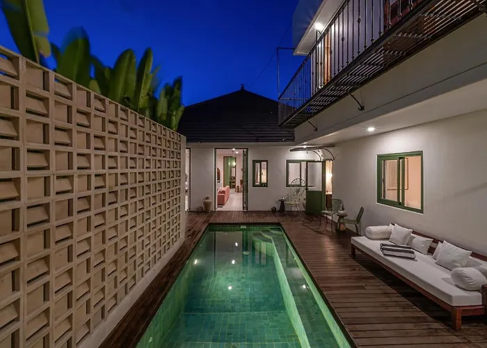Boutique 4br With Private Pool & Balcony Dalung (Bali)