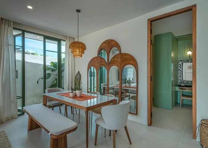 Boutique 4br With Private Pool & Balcony 别墅 Dalung (Bali)