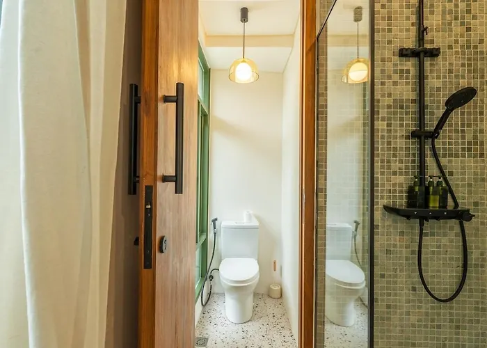 Boutique 4br With Private Pool & Balcony Villa