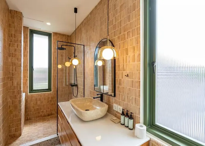 Villa Boutique 4br With Private Pool & Balcony Dalung (Bali)